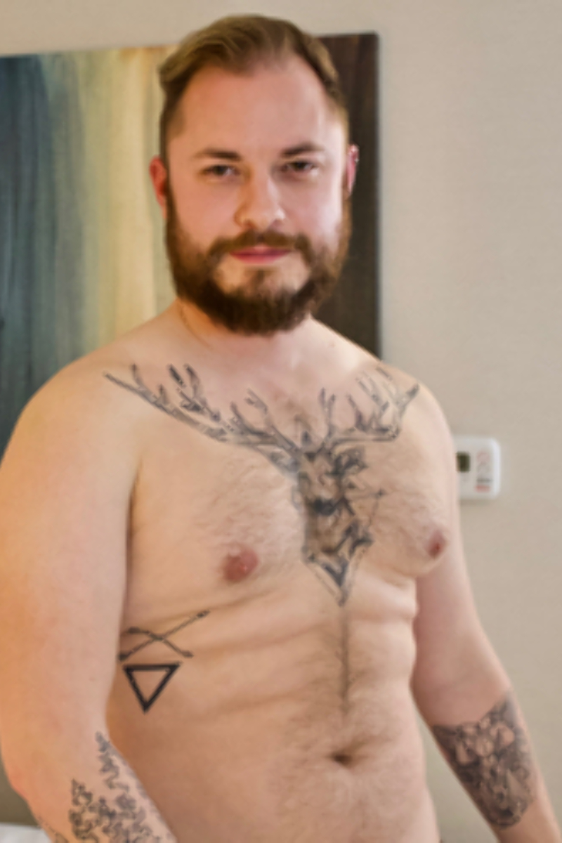 Aaron Burke performer profile