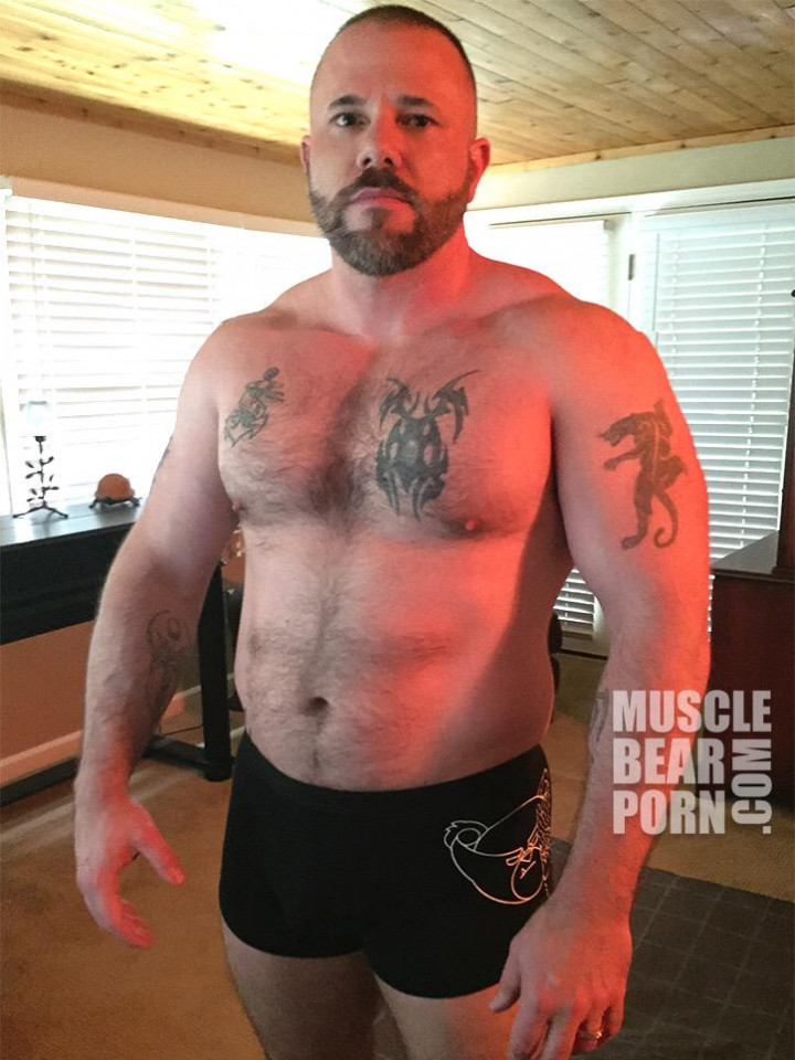 Liam Angell performer profile