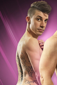 Tyler Hylls performer profile