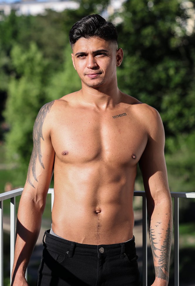 Yago performer profile