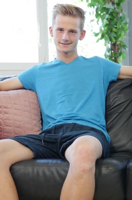Alex Law performer profile