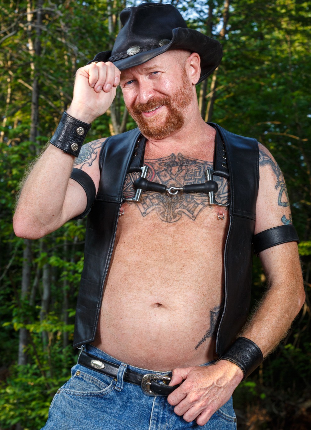 Buster Bouderaux performer profile