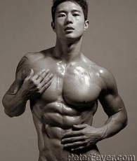 Peter Le performer profile