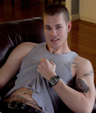 Tyler Hills performer profile