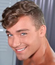 Tyler Morgan performer profile