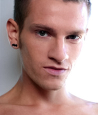 Elliot Vance performer profile
