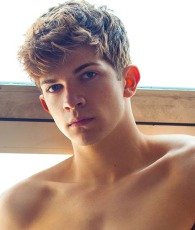 Jack Rayder performer profile
