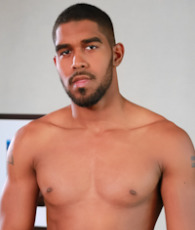 XL performer profile