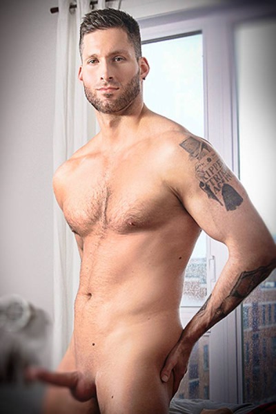 Logan Styles performer profile