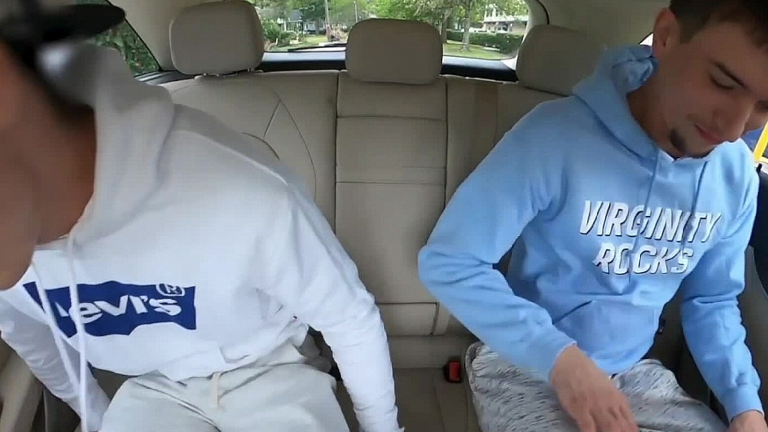 Exclusive: Hunter and Ben Jerk Off In The Car