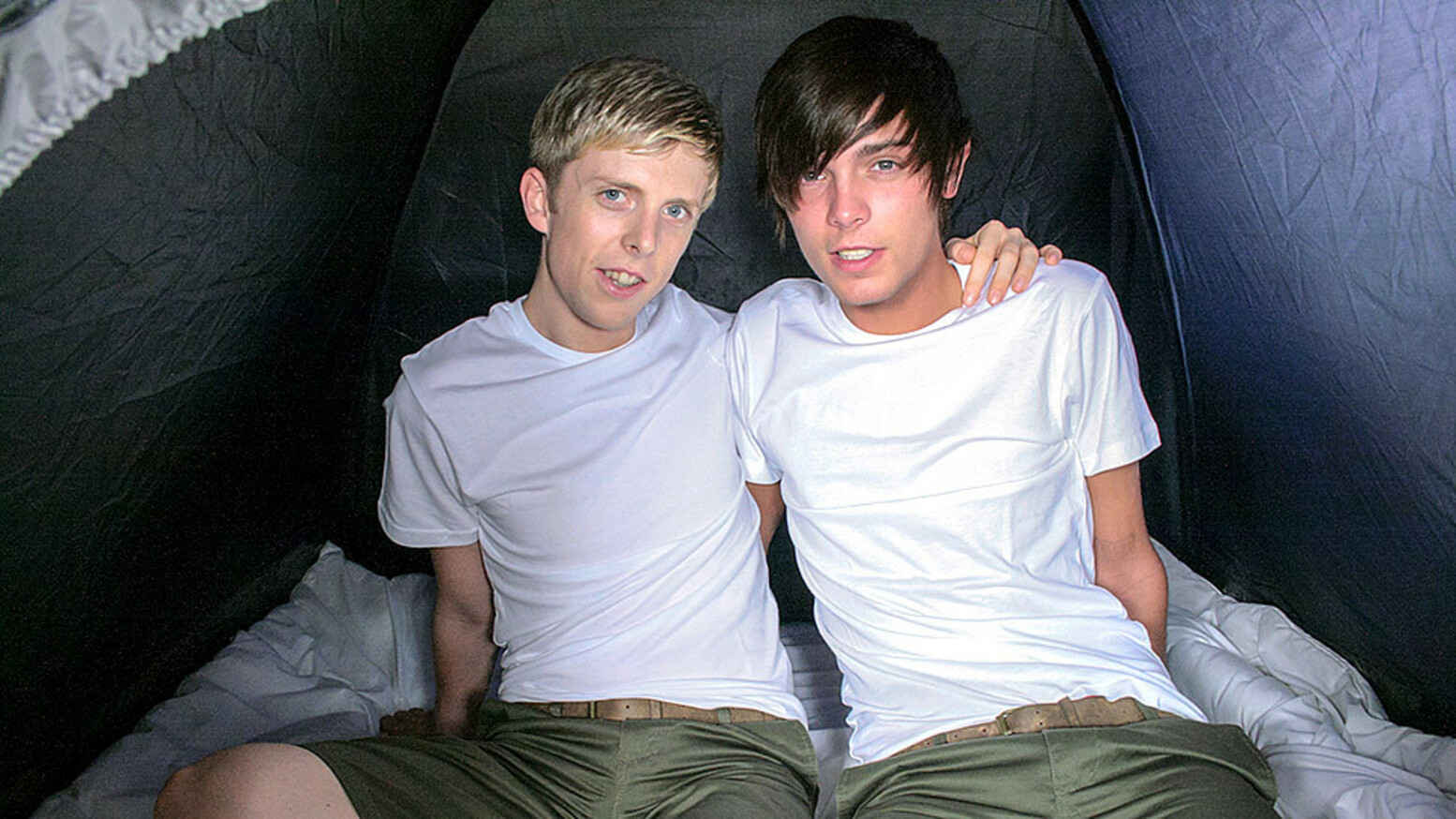 Jesse & Jamie Suck & Fuck In Tent