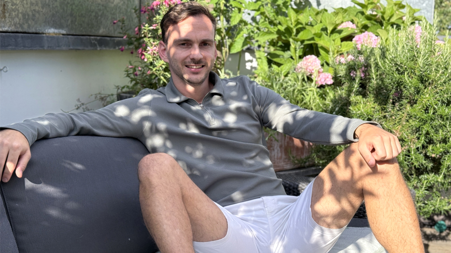 Jamie Sherringham Wanks His Big Hard Cock in the Sun and Cums Over His Abs